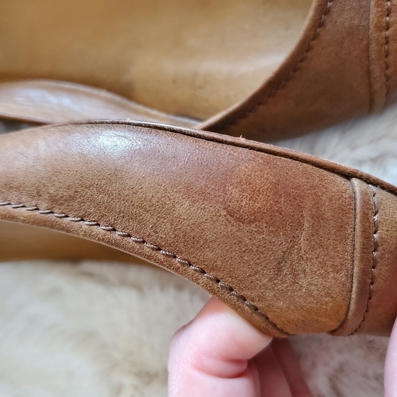 Roots Brown Leather Flats - Picture 8 of 16